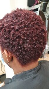 Transformation et couleur cheveux afro
